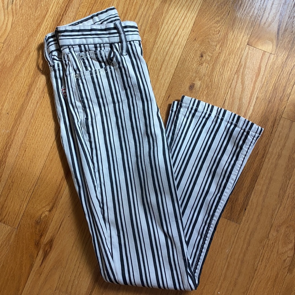 BDG Urban Outfitters Black & White Striped Lightweight Jeans - Picture 7 of 8